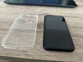 Iphone xr black 64 gb ios 18.1