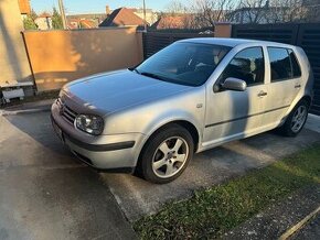 Volkswagen Golf 4 1.6i 77kw SK auto