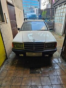 Mercedes Benz 190D