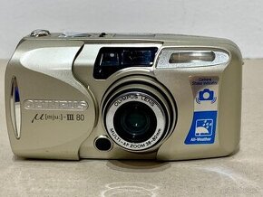 OLYMPUS Mju lll 80 …. Fotoaparat … (na opravu/siciastky)