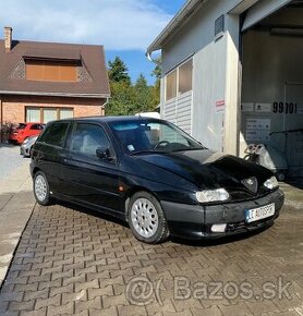 Alfa Romeo 145