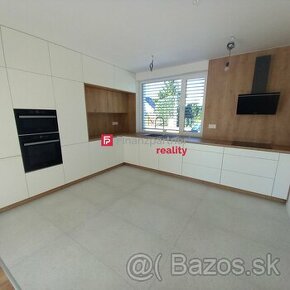 Na predaj 4,5 izbový bungalov, novostavba, Hviezdoslavov - 1