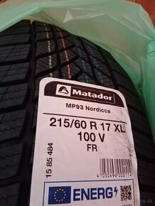 Predám 215/60 R17 XL 100V FR nové pneumatiky Dacia Duster.