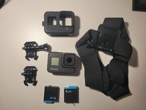 Gopro hero 8 s 2 batériami a prislusenstvom