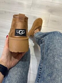 Dámske čižmy UGG mini