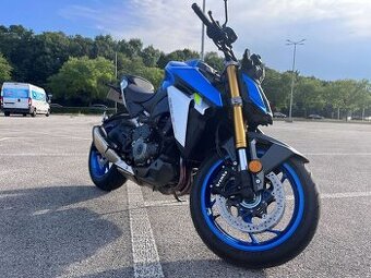 SUZUKI GSX-S 1000