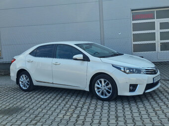 Toyota Corolla 1.6 l automat Valvematic Executive MDS