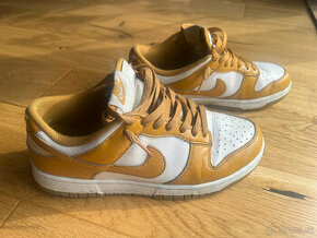 Nike Dunk Low Gold Phantom - 1