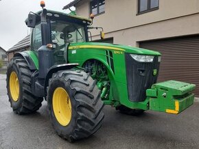 John Deere 8310R