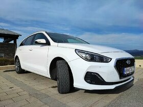 Hyundai i30 CW 1.4i Family