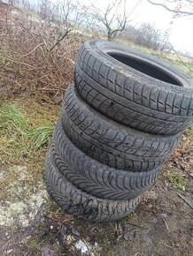 Predám zimné gumy 185/65 R15