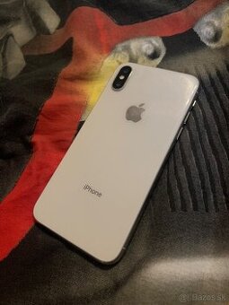 Predám iPhone X 64GB