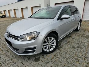 Volkswagen Golf 1.6 TDI BMT M5 Comfotline ACC R16