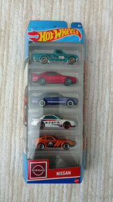 Hotwheels - Nissan 5pack - 1