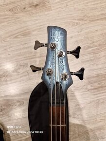 Predám bass gitaru ibanez SR300