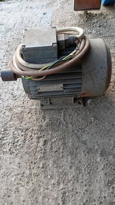 Predám 3F Elektromotor 1,5KW