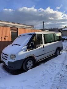 Ford transit dočasne odhlaseny bez STK a TK.