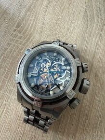 INVICTA Reserve Bolt Zeus (12899) chronograph