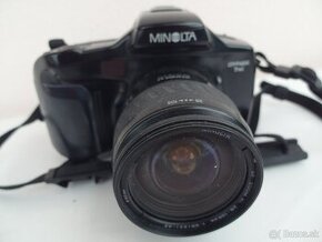 Minolta AF Zoom 3.5-80mm 1:4.(22( -5.6 fi-46mm bajonet