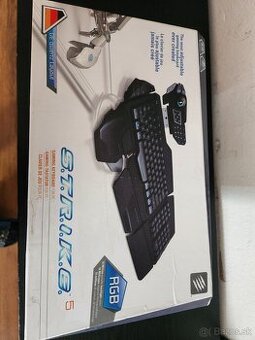 Mad Catz S.T.R.I.K.E. 5 Keyboard