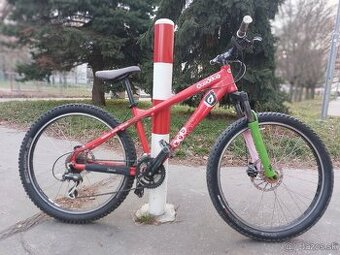 Dirt 2x Scott yz3,Trek 3900, kgb heckler. Merida Matts pro,D