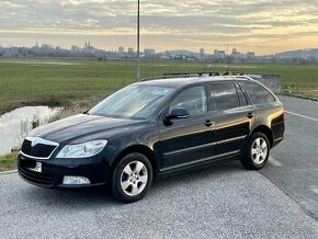 ŠKODA OCTAVIA 2 KOMPLET. STAHOVAČKY OKIEN AJ ZAMKY.