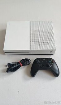 Konzola Xbox One S (500 GB) s ovládačom