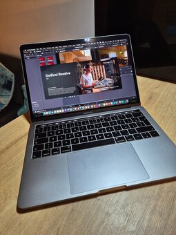 Macbook Pro 13" 2019 Touchbar 256GB Space Gray