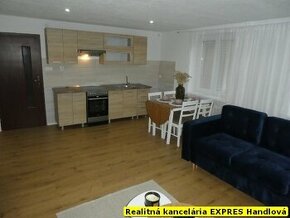 RK EXPRES - 4 izbový byt v Handlovej, 87 m2, komplet rekonšt - 1