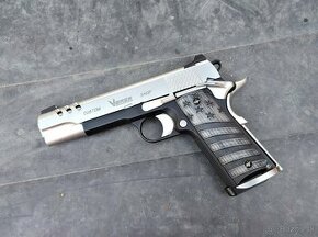 Colt 1911 pažbičky klasický tvar Us flag polyetylen-t