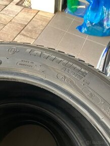 Michelin Latitude 255/45 r20