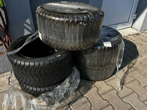 Pneu na vozík 215/50 R12 Wanda