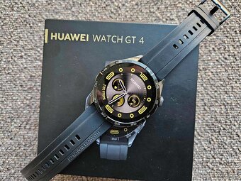 Huawei Watch GT4 46mm black, top, zaruka