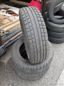 185/65R15  88T  Michelin zimne