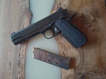 Kimber 1911