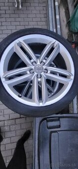 Predám sadu originálné Audi A6 alu disky R20, rozteč 5x112