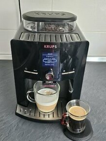 Kávovar Krups EA82