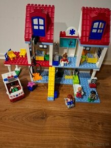 Lego Duplo - velka mestska nemocnica