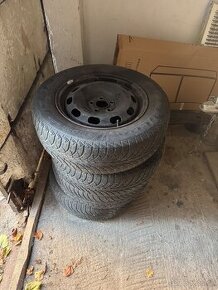 Zimné pneumatiky na diskoch 195/65 R15