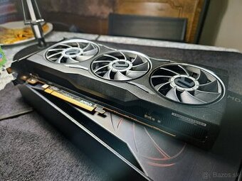 XFX AMD Radeon RX 6750XT Core 12GB