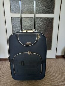 Cestovný kufor na kolieskach