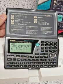 Computer CASIO SF-4900C / DIGITAL DIARY128 KB / JAPAN + BOX