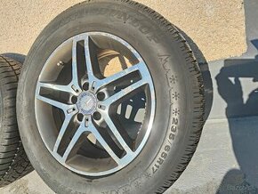 Elektrony s pneu Dunlop 235/65/R17,alu disky Mercedes ML