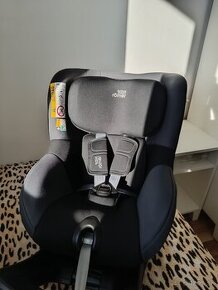 Britax Römer dualfix M i- size (61-105 cm)