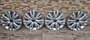 Predam 4xorginal VW R16 PUKLCE z Golfa 8 - - -