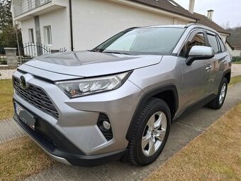 Predam Toyota Rav 4   2.0i  129kW..4x4..Kupene nove na SK..