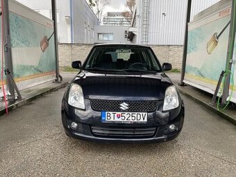 Suzuki Swift 1.3 GL - 1