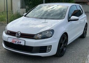 Volkswagen Golf 2.0GTi 155kw NAVI KLIMA ALU benzín manuál - 1