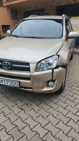 Toyota Rav 4  2,2D 110kw 6 manual  4x4 rok 2009