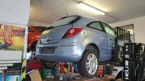 Rozpredam Opel Corsa D 1,4 - 1